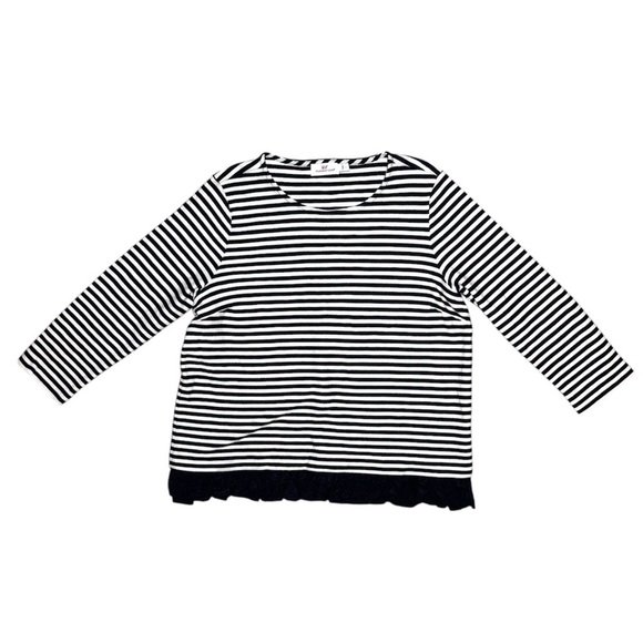 Vineyard Vines Tops - Vineyard Vines Women’s Black and White Striped Peplum Top Size Large